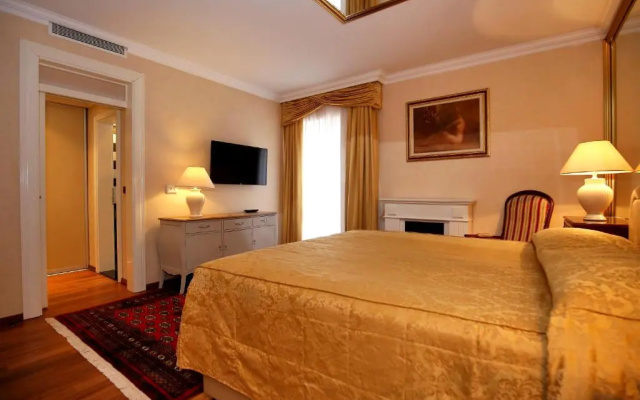 Hotel Niko