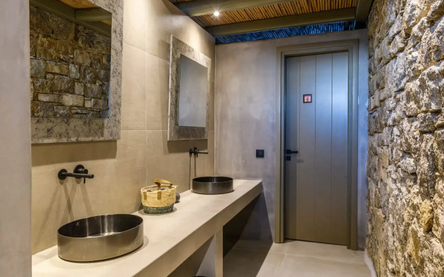 Panormos Bay Suites