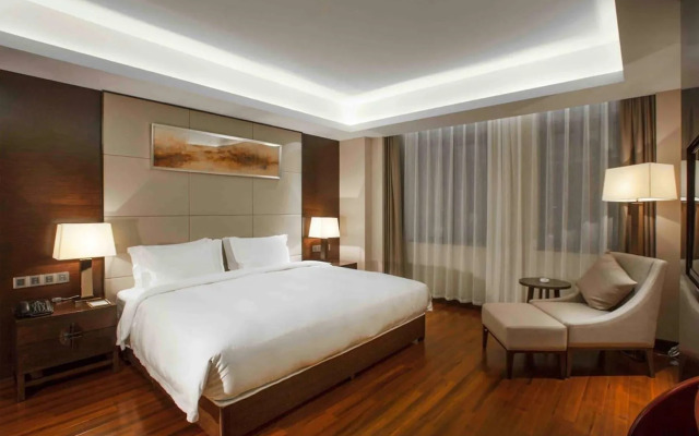 Ramada Plaza Xian South
