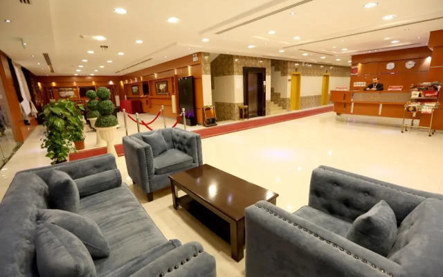 Silent Room Hotel by OYO Rooms