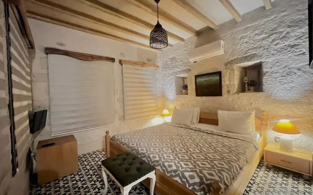 Nars Alacati Hotel