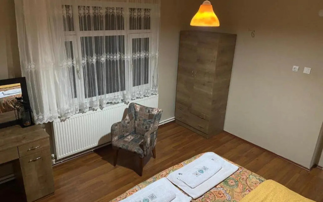 Dela Terrasse Pansiyon İznik