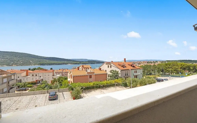 Sea View Vacation Apartment in Cres