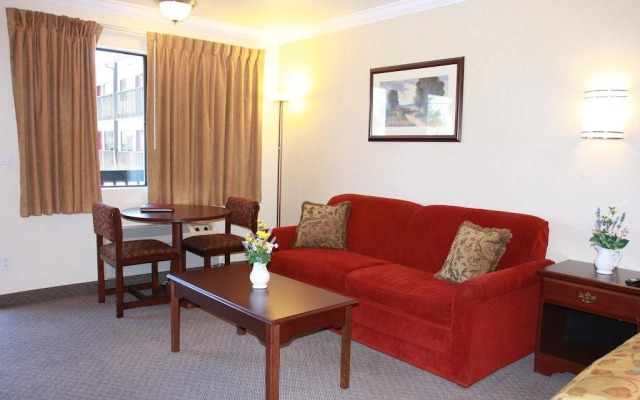 Western Royal Inn