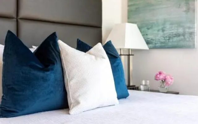 Stay Alfred at Broadstone Scottsdale Quarter