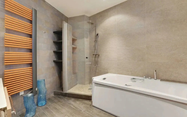 Spacious Home in Paris-republique