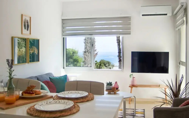 Constantinos Seaview Residence