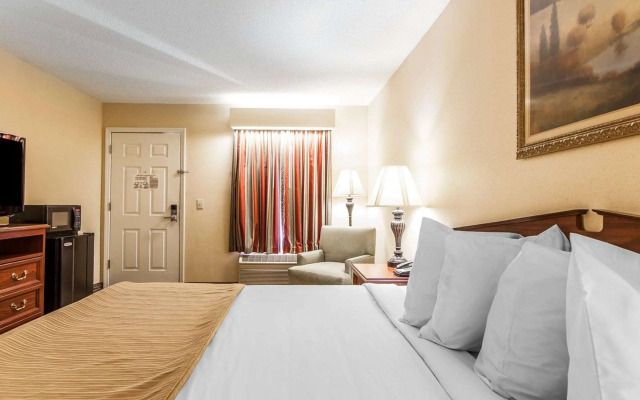 Quality Inn Decherd - Winchester