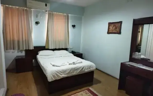 Hotel Three B Marine Sigacik
