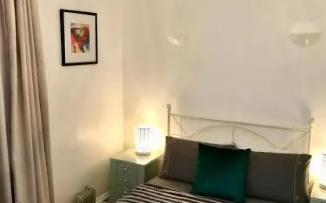 Morrab Place Bed and Breakfast