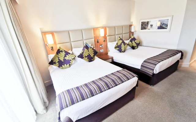 Crowne Plaza Resort Colchester Five Lakes