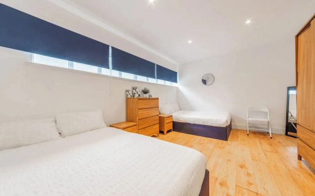 Central - Stay 4 - Wifi - Parking - Near Transport