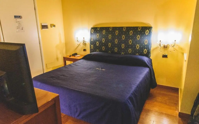Canella Hotel