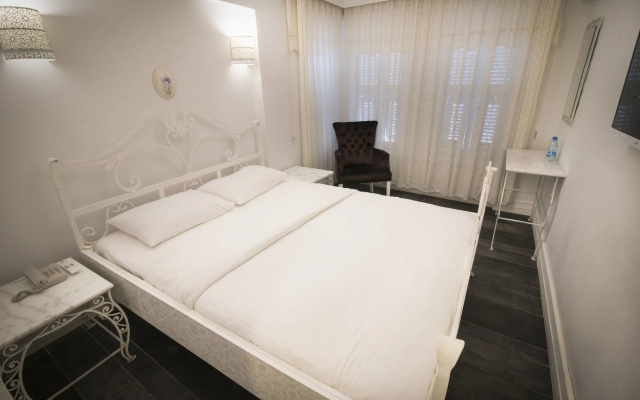 Buyukada Port Hotel