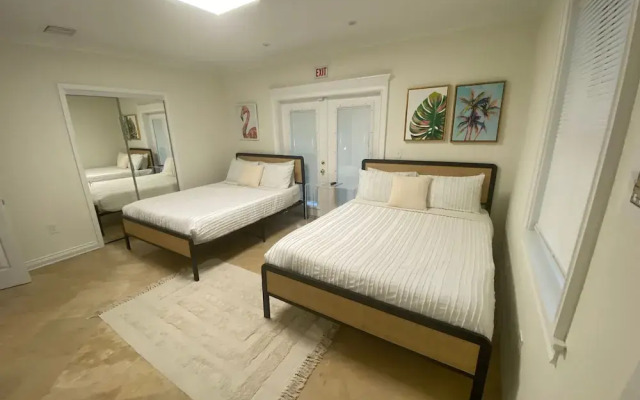 Biscayne Park 3BD 2BA -spacious