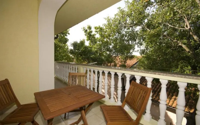 Apartments Marinko