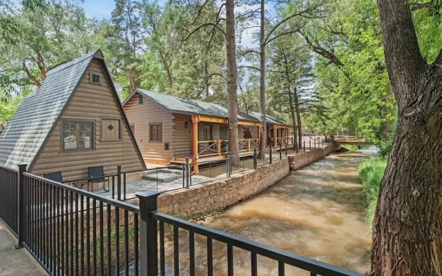 Timber Lodge Cabins 24