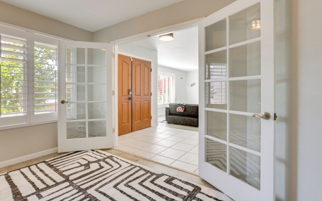 Luxury 5BR + Private Casita Theater Room + Pool