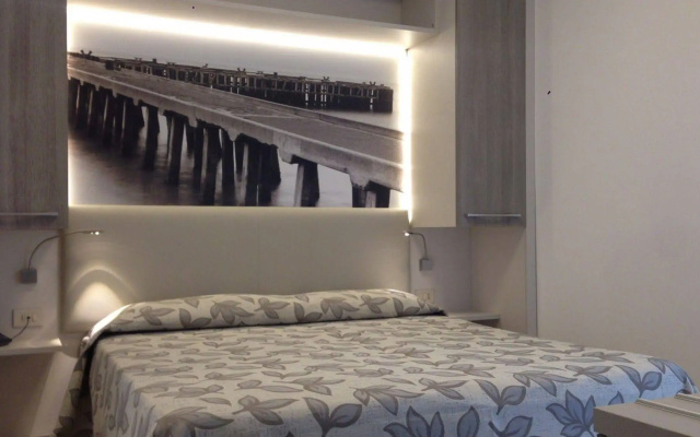 Lux Hotel