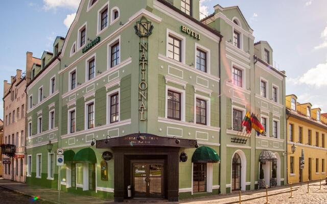 Отель National Hotel Литва, Клайпеда - 1 отзыв об отеле, цены и фото номеров - забронировать отель National Hotel онлайн вид на фасад