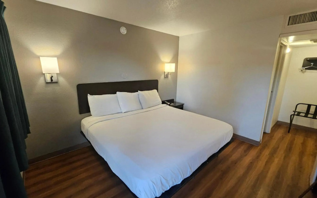 Motel 6 Blythe, CA