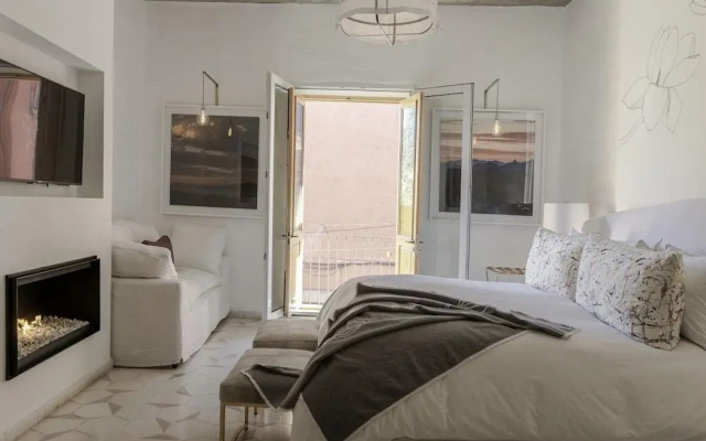LOtel-Casa Arca