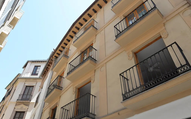 Apartamentos Paloma 3000