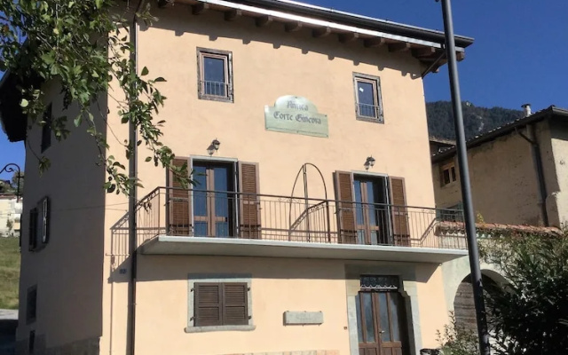 Appartamenti Casa Rita & Antica Corte Ginevra
