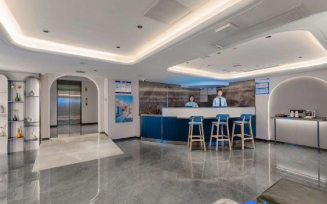 O.Live Social Hotel (Guangzhou Railway Station Branch Bai Ma )