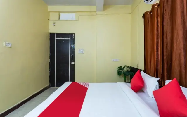 Hotel Paradise Residency