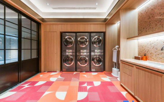 Orange Hotel (Kunshan South Railway Station Taishan Road)