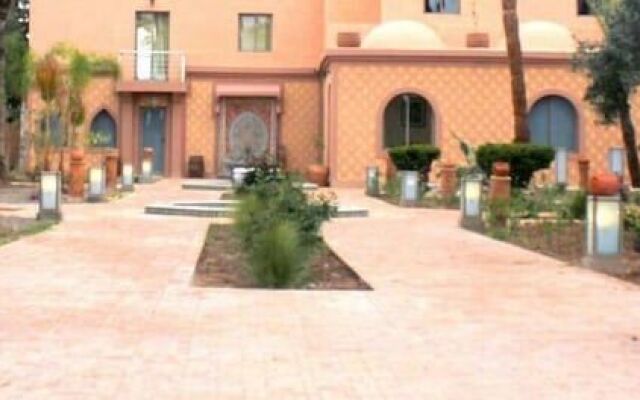 Villa Palace Amina