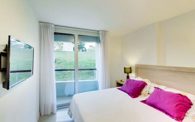 Oceana Suites Isabel ∙ Suite 006