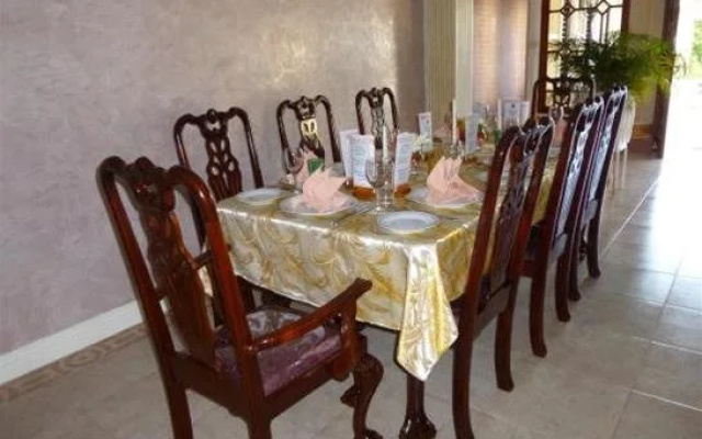 Chateau Gloria