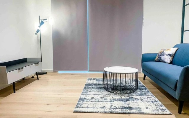 Luxury Apartment Minutes From Canning Town