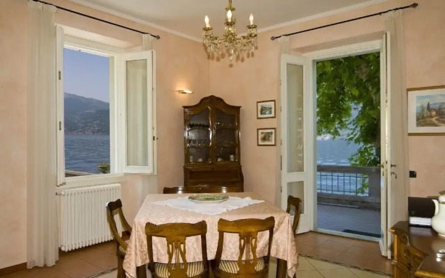 Villa Chic