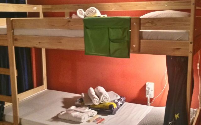 Hostel Port Sochi комната для гостей