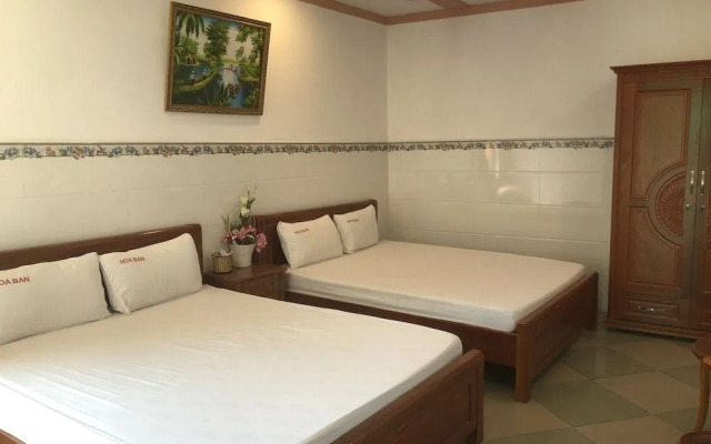 Hoa Ban Hotel