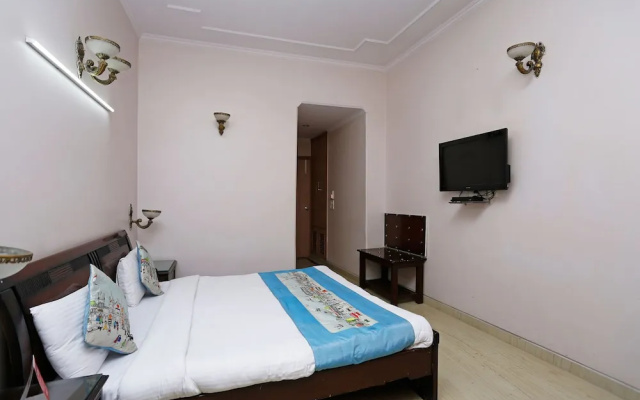 OYO 5401 Hotel Mid Town