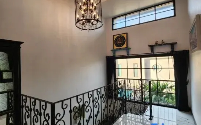 Tuscany Private Pool Villa-Bangsaen