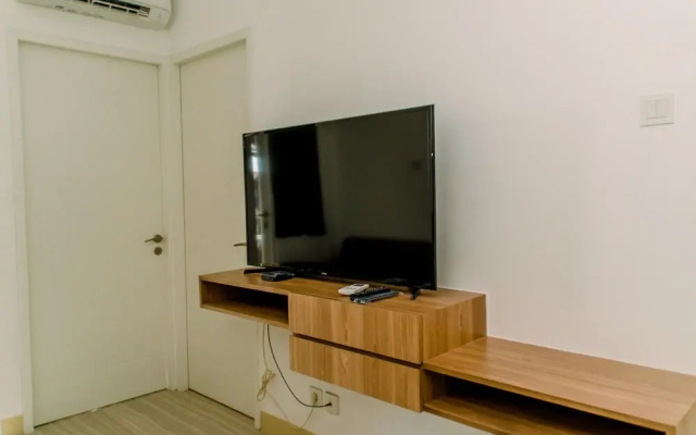 Tranquil And Warm 2Br Apartment At Urban Heights Residences