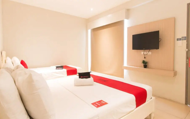 RedDoorz @ General Segundo Avenue Laoag