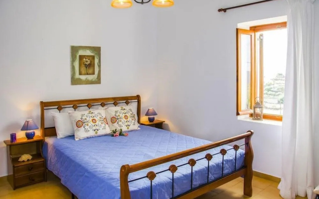 Palaios Rooms