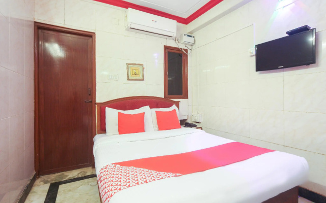 OYO 48074 National Towers Residency