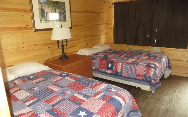 All Tucked Inn Cabins 2