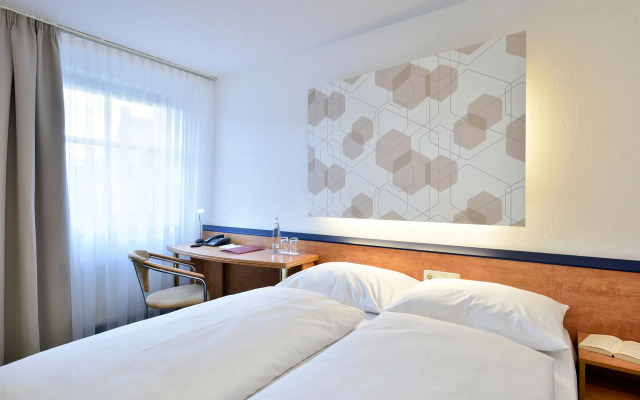 Coffee Fellows Hotel Puchheim