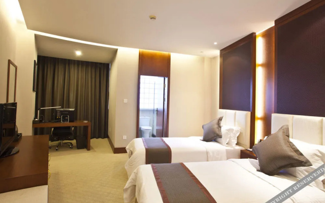 Noble Center Hotel