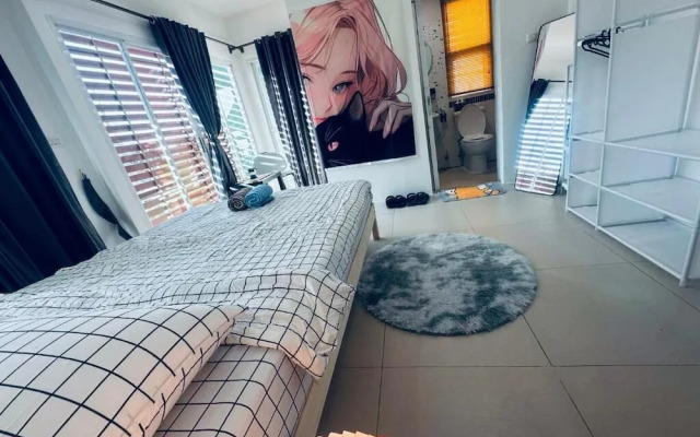 HulaFling Homestay