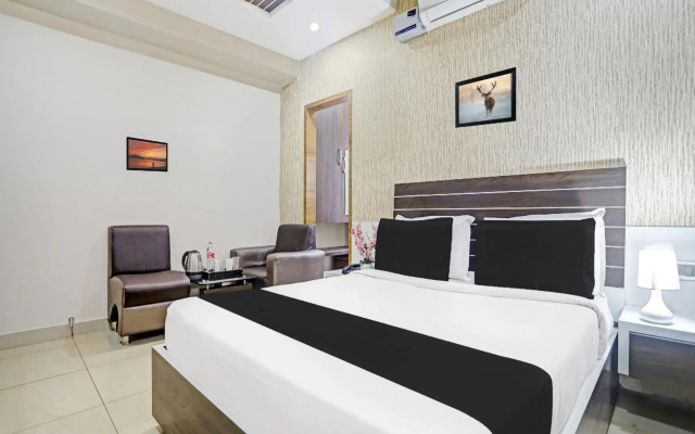 Vasishtha Grand by OYO Rooms