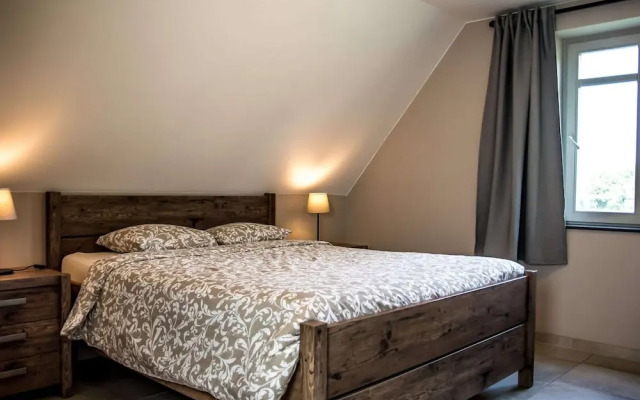 Peaceful Peer Holiday Home